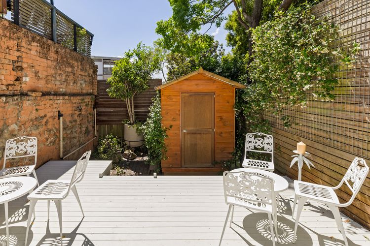 Glebe Cottage, Glebe