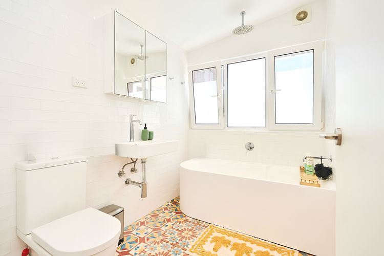 Bondi Hideaway I90
