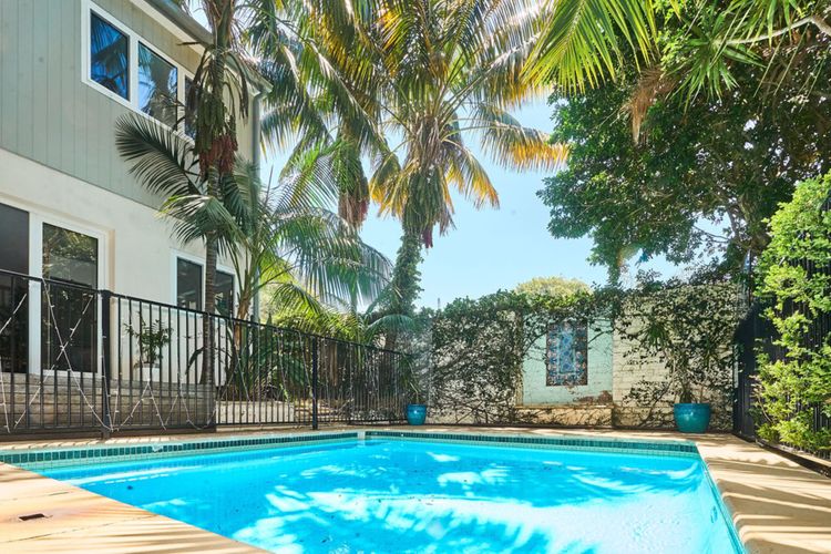 Bondi Hideaway I90