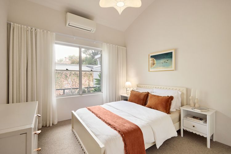 Ivy Terrace, Annandale IH