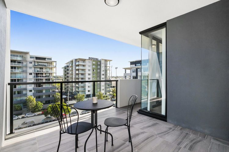 The Hamilton IQLD