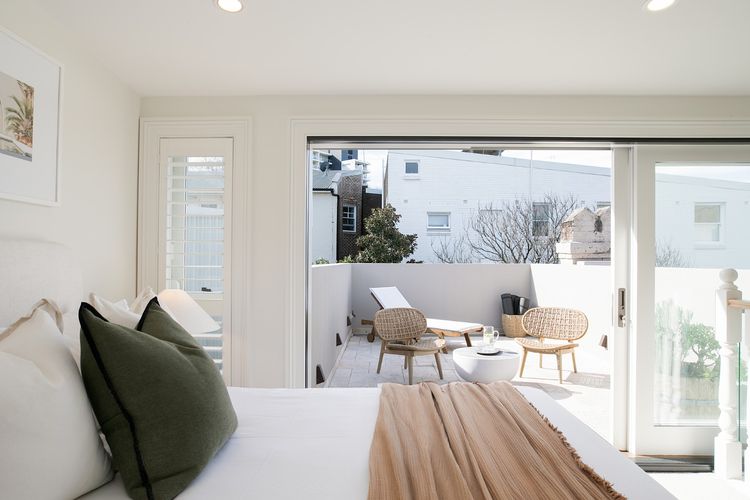 Caldwell House, Darlinghurst IBO