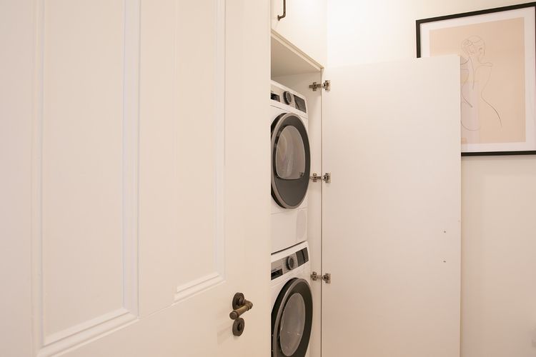 Caldwell House, Darlinghurst IBO