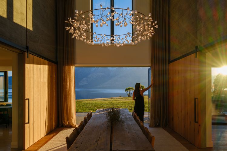The Lakefront Estate