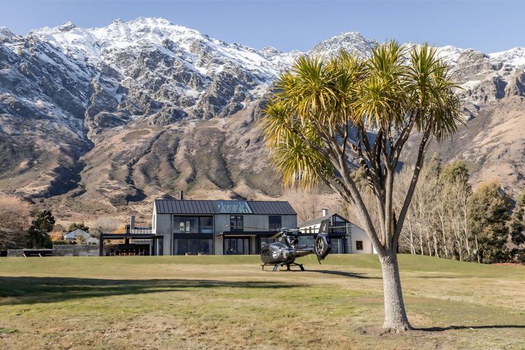 The Lakefront Estate