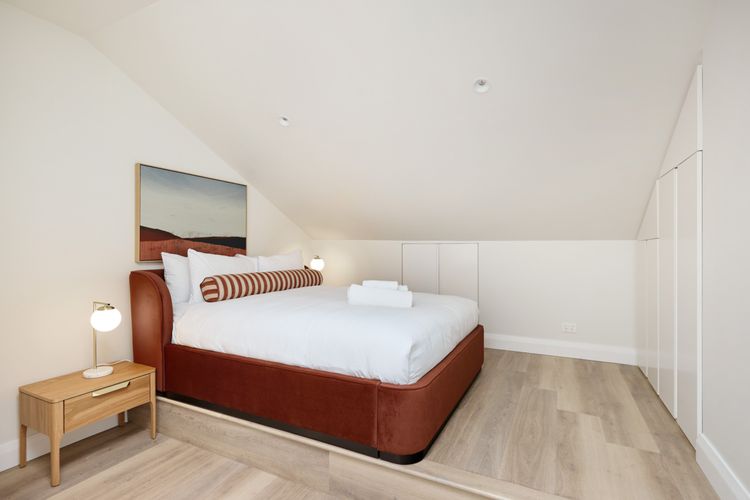 Little Mount, Pyrmont ISYD