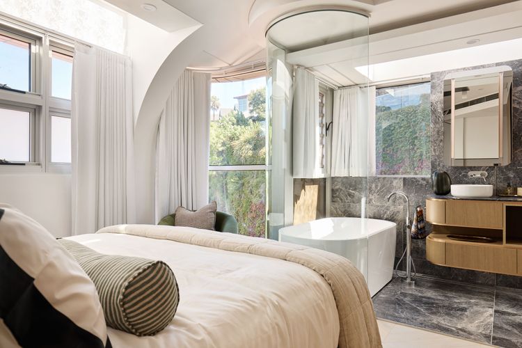 The Crestview, Neutral Bay ISYD