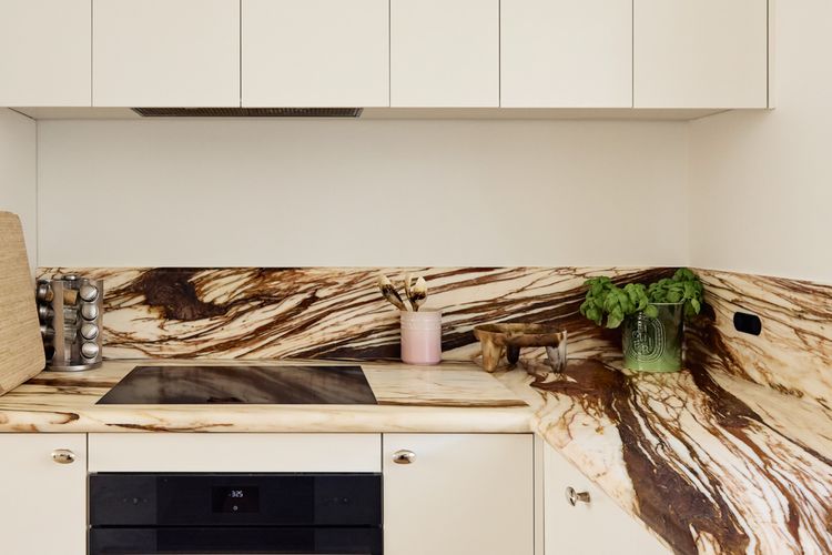 Saltrise, Bondi ISYD