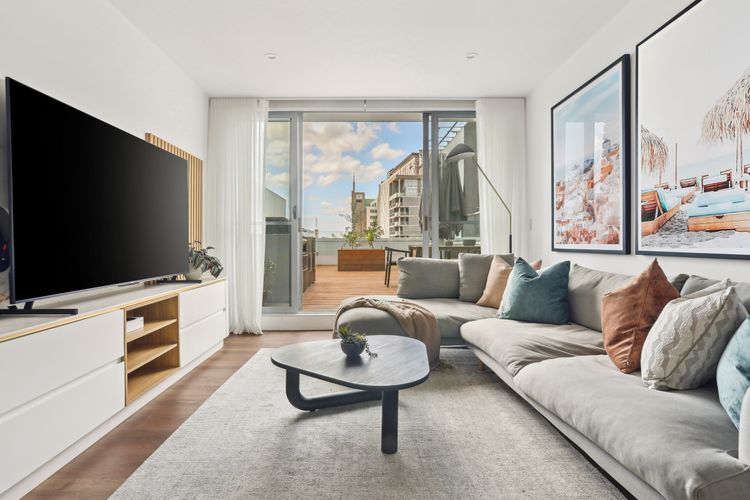 Skyline Retreat, Chippendale ISYD