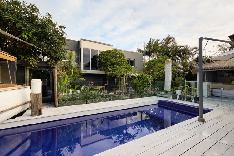 Palm Bliss, Double Bay