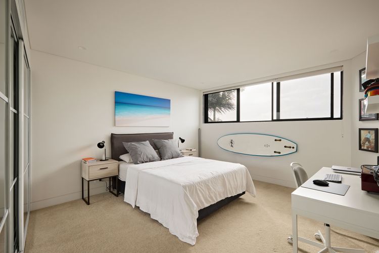 Meadow House, Chifley IH