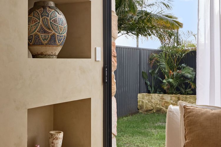 Meadow House, Chifley IH