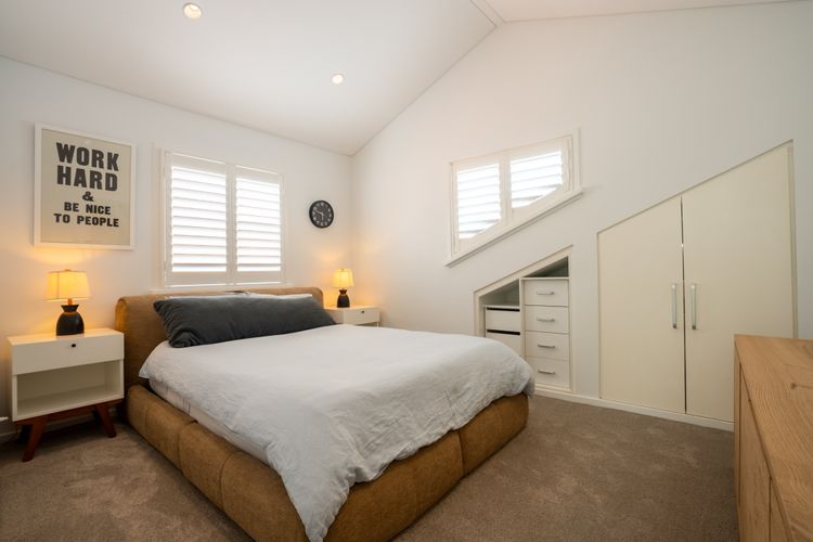 Alora House, North Bondi ISYD