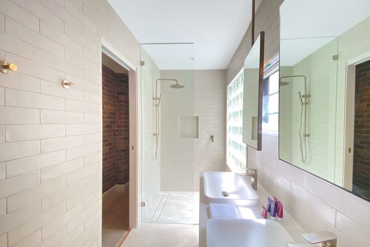 Wharf House Woolloomooloo ISYD