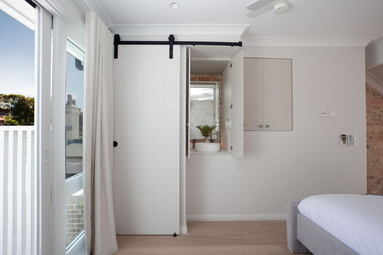 Wharf House Woolloomooloo ISYD