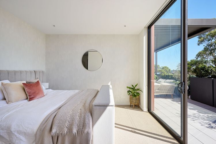 The Pearl Terrace, Balmain IH