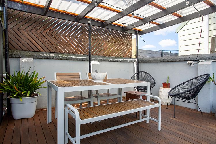 Garden Oasis Sydenham ISYD