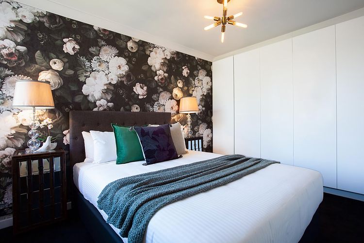 Crown Jewel Darlinghurst I180