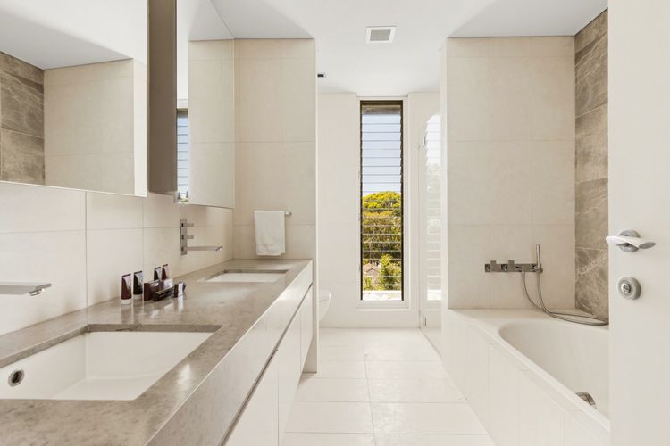 Vaucluse Palms ISYD