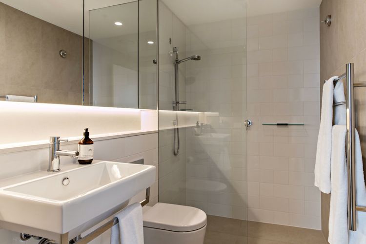 Cosmopolitan Heights ISYD