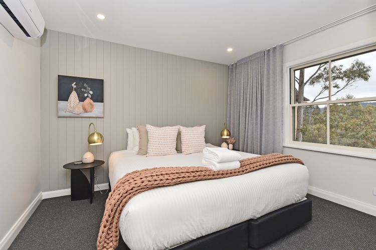 Villa 2br Pokolbin Villa located within Cypress Lakes Resort