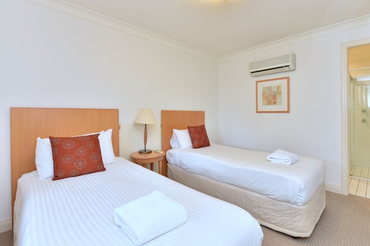 Villa 2br Rose Villa located within Cypress Lakes Resort