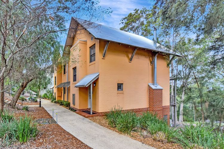 Villa 3br Bella Vista Villa located within Cypress Lakes Resort