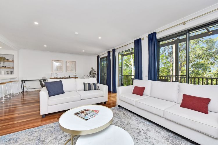 Villa 3br Bella Vista Villa located within Cypress Lakes Resort