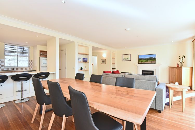 Villa 3br Chambourcin Villa located within Cypress Lakes Resort