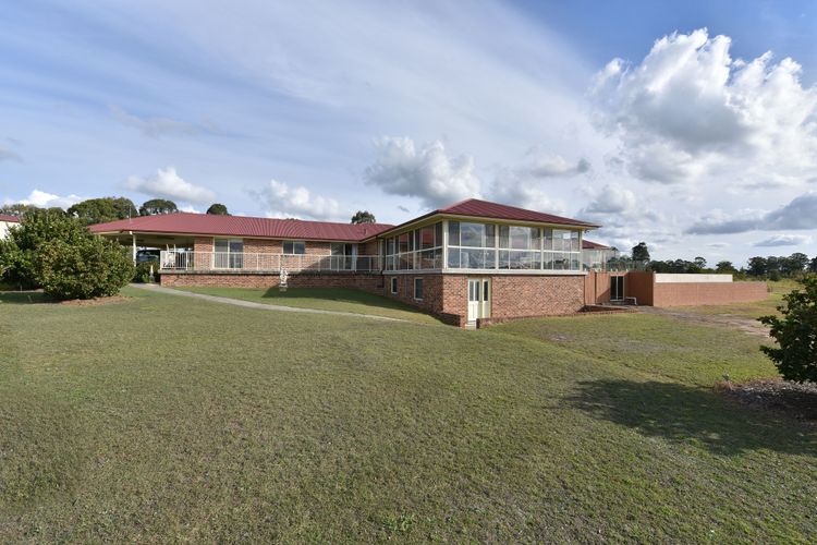 Noble Willow Studio Lovedale. A Cosy Unique Wine Country Refuge