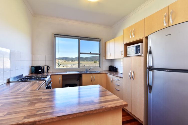 Somerville Wine Cottage Hideaway  3-Bedroom Cottage Near Broke Wineries