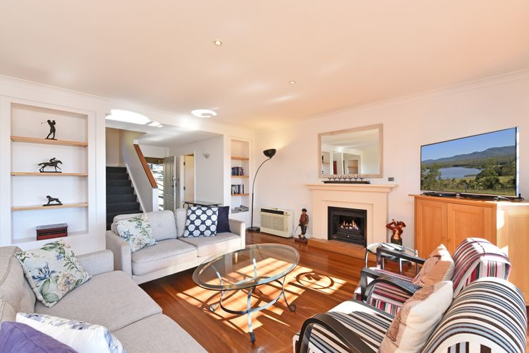 Villa 3br Syrah Villa located within Cypress Lakes Resort