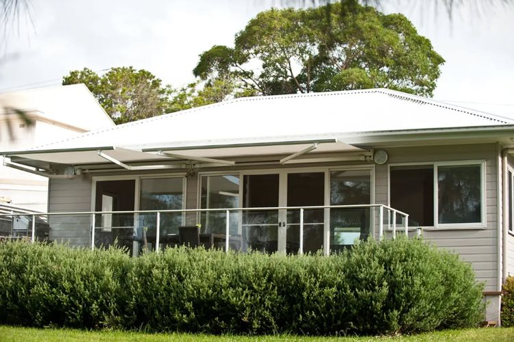 Balcony with dining and bbq