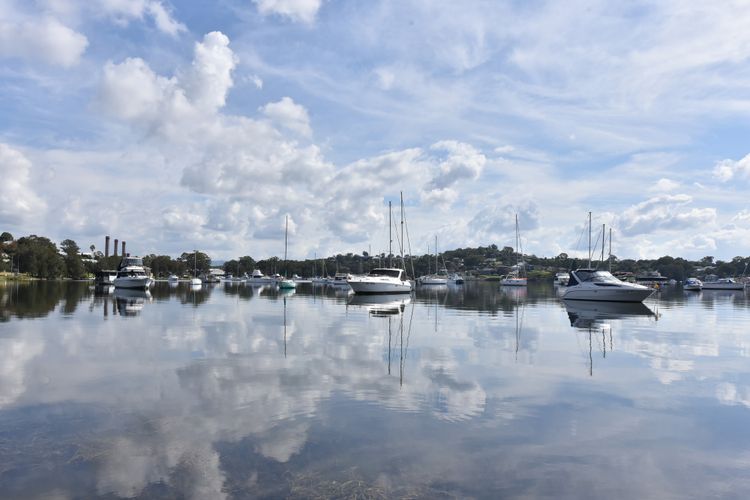 Wangi Lakehouse – renovated Lake Macquarie lakefront Location