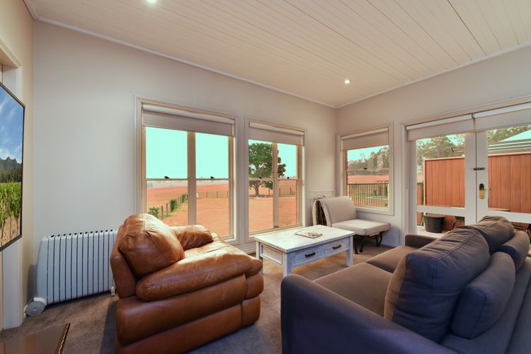 King Retreat Estate – close proximity to Bimbadgen and Hope Estate concerts