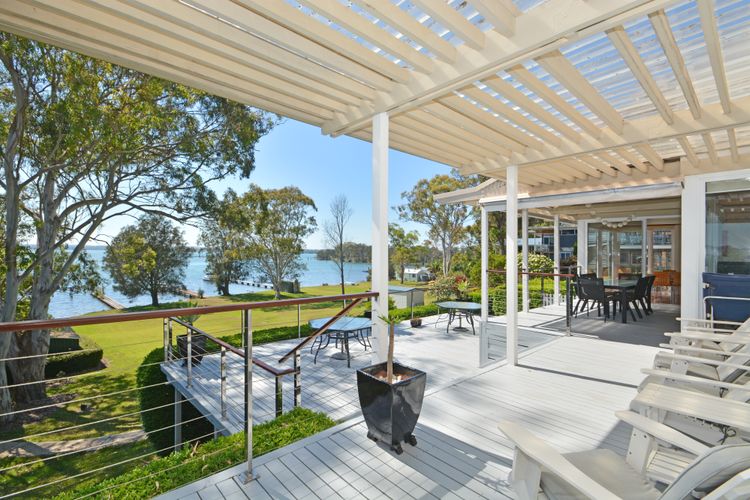 Lake Macquaries’ Edgewater Escape at Morisset Memories