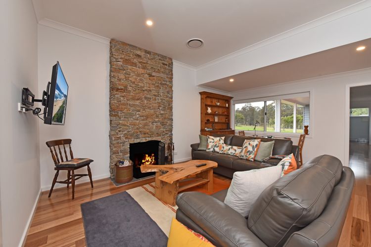 Kinloch Cottage Stunning Stay on Daisy Hill Vineyard