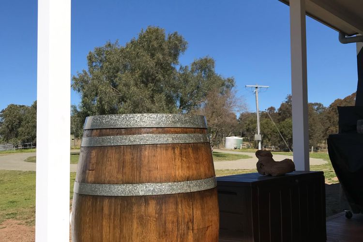 Kinloch Cottage Stunning Stay on Daisy Hill Vineyard