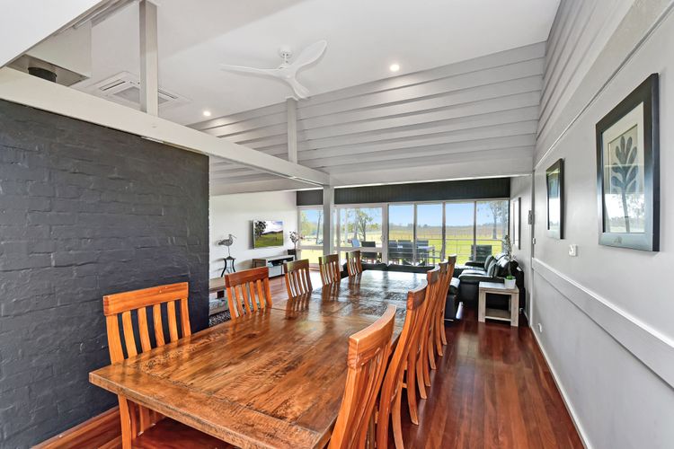 Vintage Kitchen Table Design!