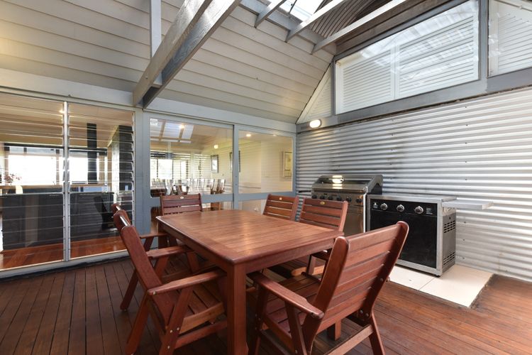 Amazing designed room with spectacular lighting in the Centre