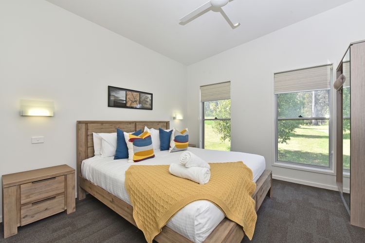 Ironbark Hill Villa 2 – Arneis