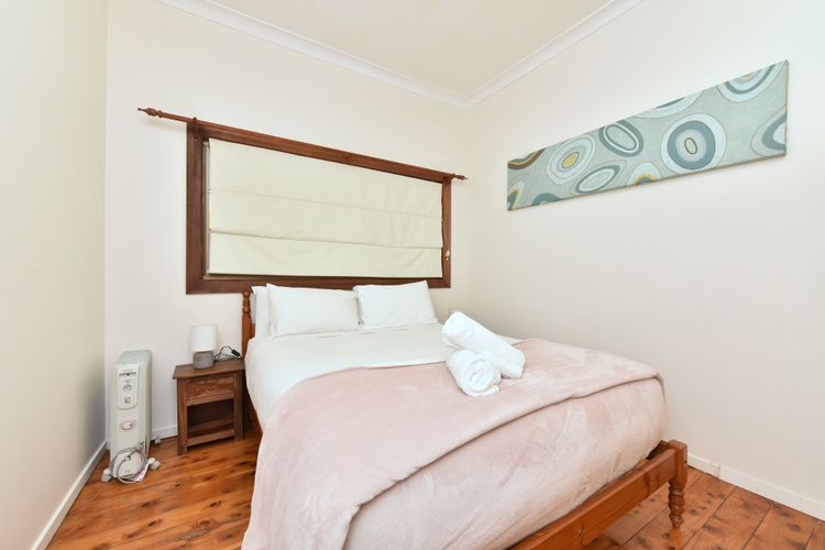 Soldiers Cottage Picturebook Vineyard Oasis