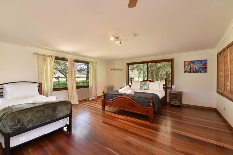 Soldiers Cottage Picturebook Vineyard Oasis