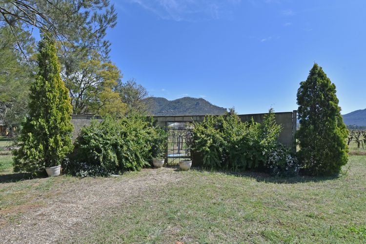 Soldiers Cottage Picturebook Vineyard Oasis