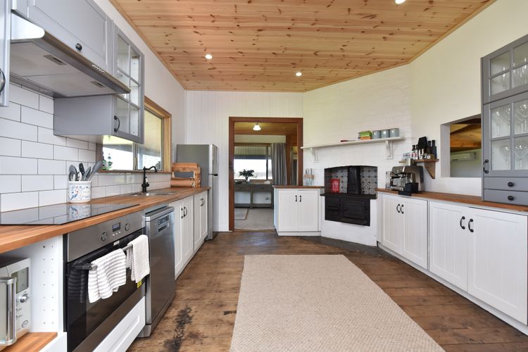 Soldiers Cottage Picturebook Vineyard Oasis