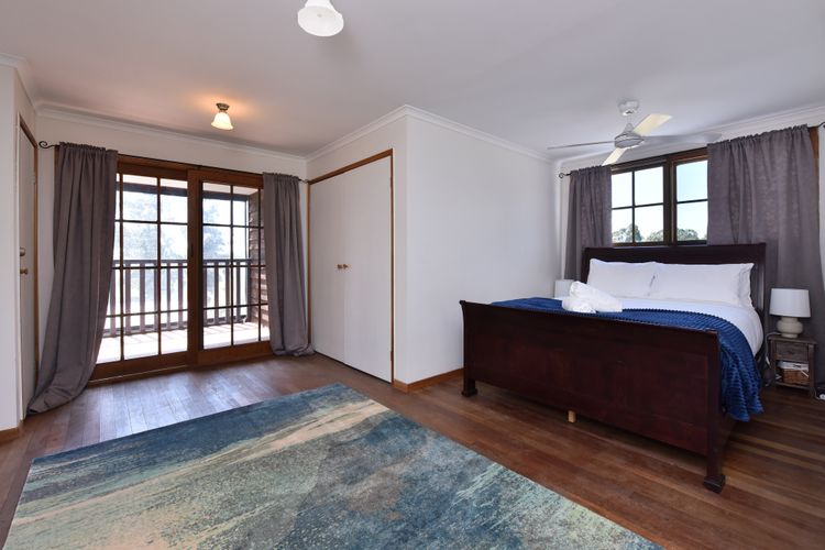 Soldiers Cottage Picturebook Vineyard Oasis