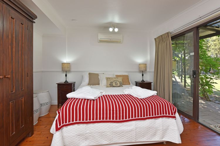 Olive Grove 1 Studio with Wifi in Central Vineyard Area