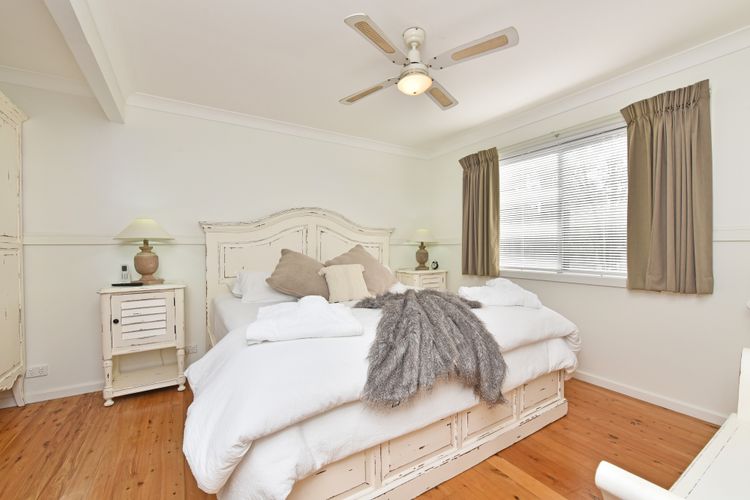 Olive Grove 3 Cottage with Wifi in Central Vineyard Area