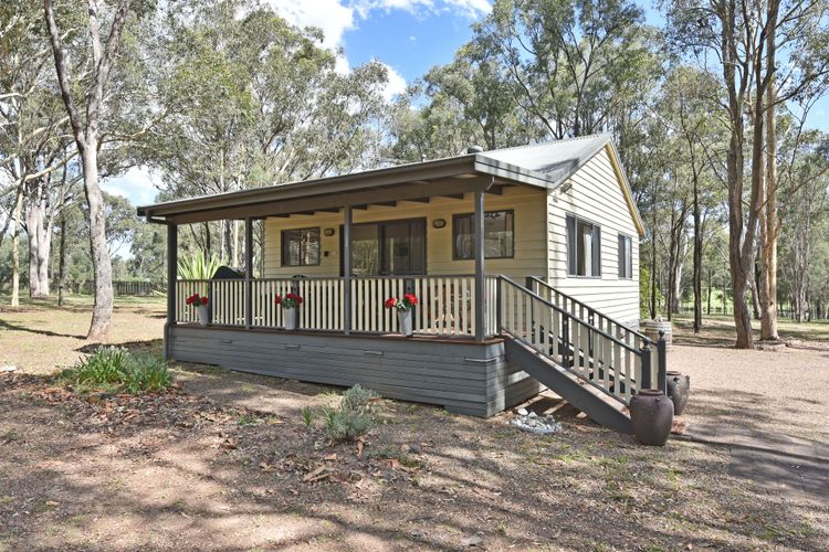 Olive Grove 3 Cottage with Wifi in Central Vineyard Area