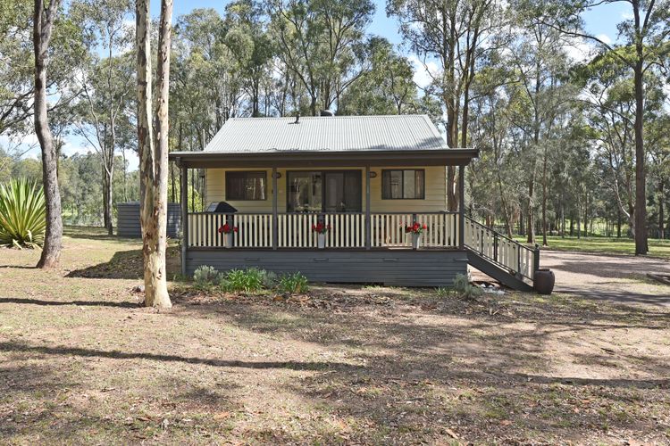 Olive Grove 3 Cottage with Wifi in Central Vineyard Area